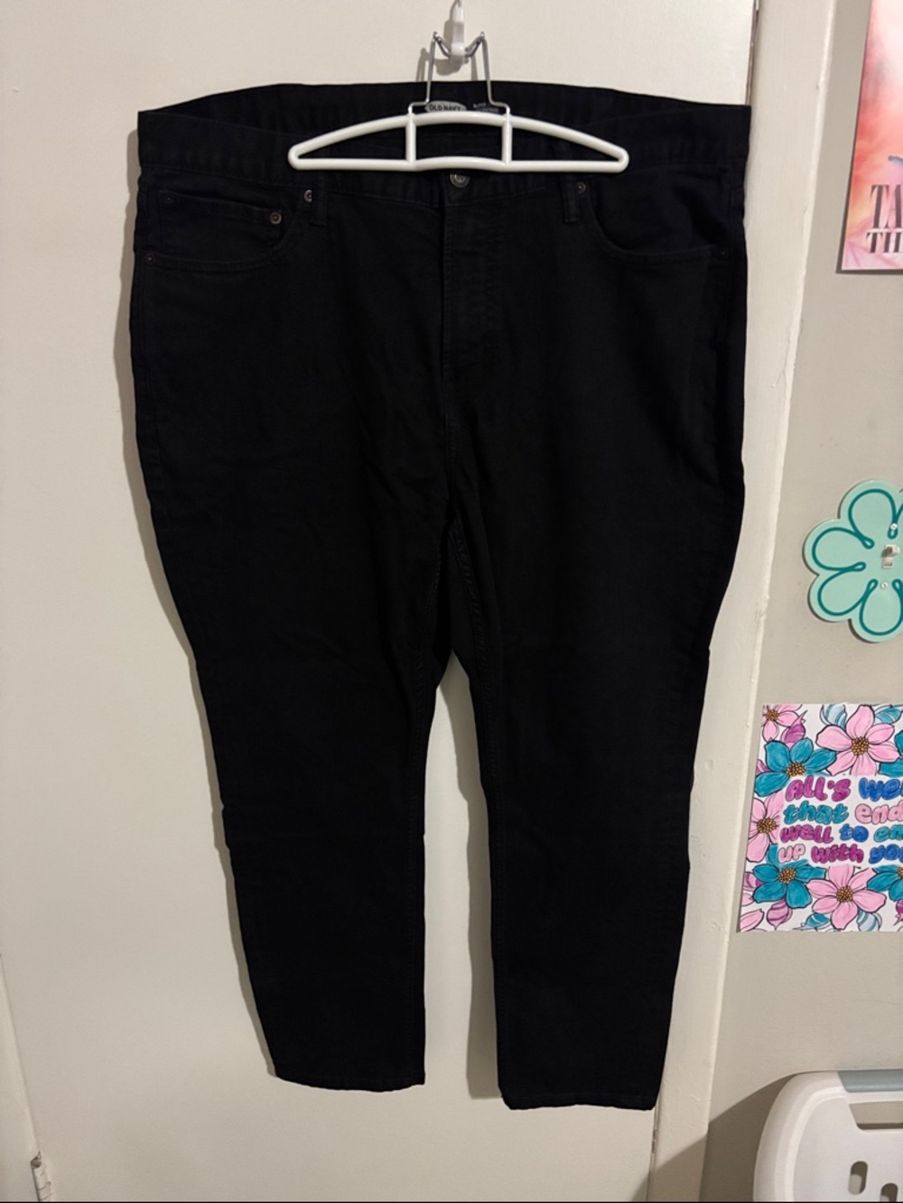 Men's 42x30 Old Navy Super Skinny Never Fade Jeans Black